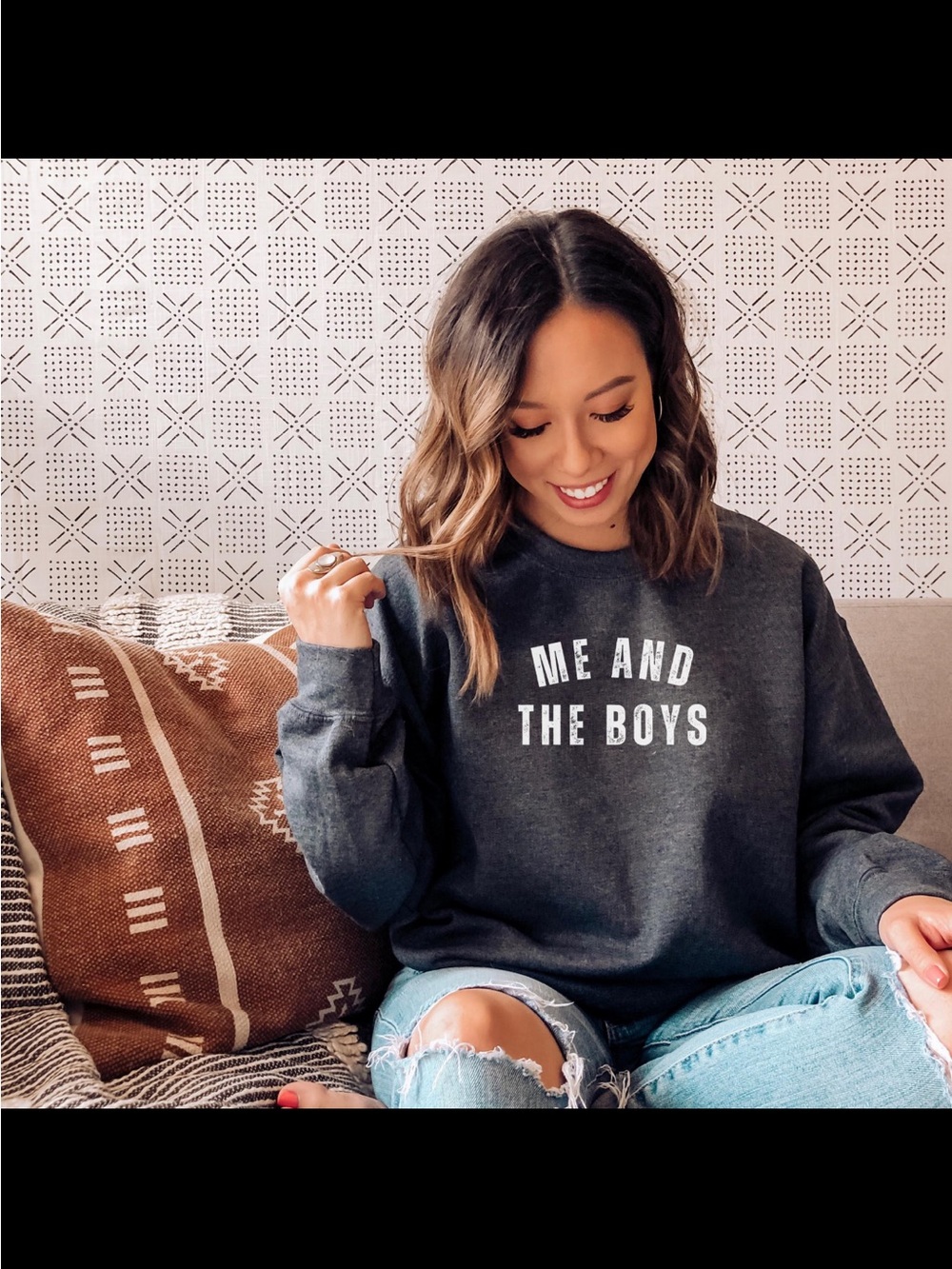 Like new, Etsy Me and The Boys pullover, size M (unisex)